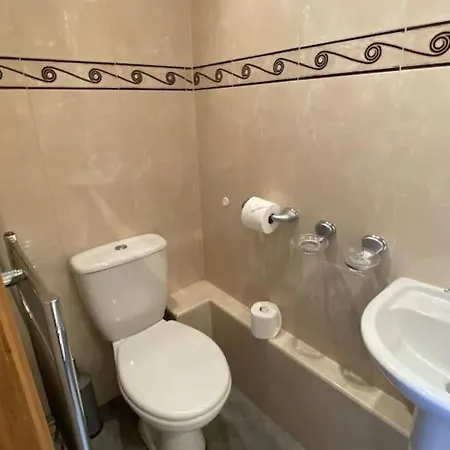 Woodland View With Hot Tub And Snooker Table *