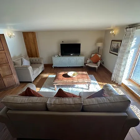 Holiday home Woodland View With Hot Tub And Snooker Table