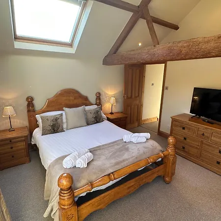 Holiday home Woodland View With Hot Tub And Snooker Table Huby