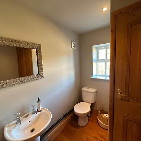 Woodland View With Hot Tub And Snooker Table